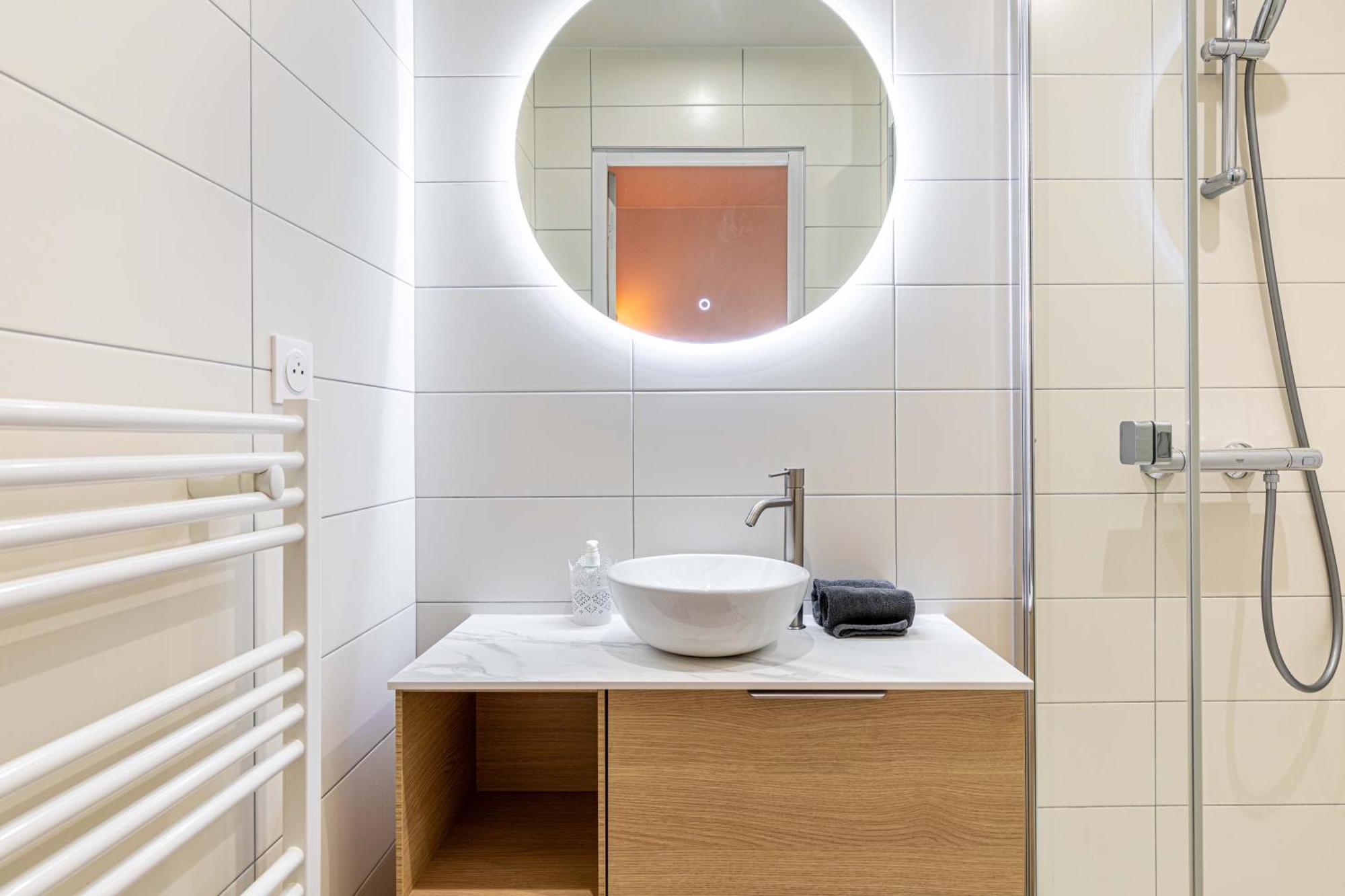 Quiet Apartment With Terrace&Ac-Le Marais/Bastille 파리 외부 사진